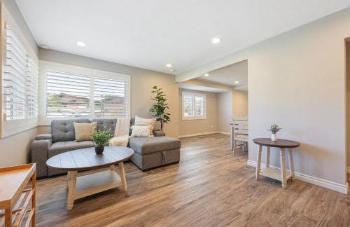 2 Homes in 1 Sleeps 18 10 Min to Zoo and Beach - Foto 19