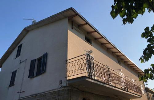 Gli ulivi Gualdo Tadino - Foto 1