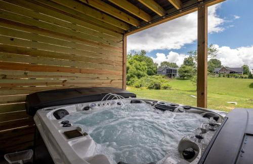 Walkable Downtown 5BR - Hot Tub and Resort Access - Foto 10