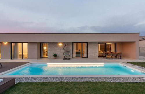 Villa Daleo with heated pool and jacuzzi near Porec - Foto 9