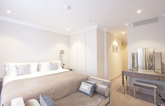 Claverley Court - Photo 31