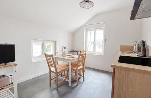 Pépites rares en bord d'Allier, découvrez trois T1 rénovés, proches Vichy et Saint-Yorre, transports, thermes et toutes commodités - Foto 37