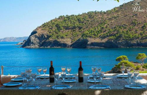 White Rock Villa With Breathtaking Views and Pool - Foto 81