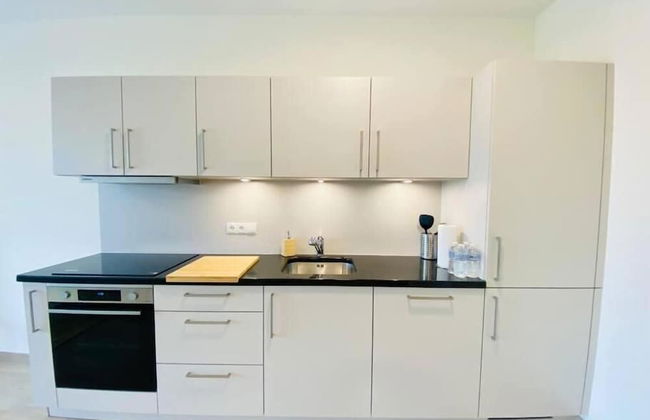 Luxury 2023 Flat in city center. Parking - Foto 3