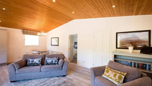 Deerstalker Lodge cozy lodge with wood burner - Foto 5