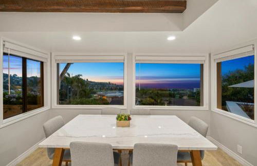 La Jolla Hilltop Haven with Ocean Views and Spa - Foto 16