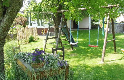 Apartment with terrace and pool in the garden - Foto 18