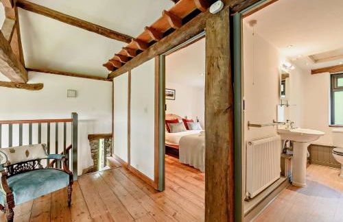 3 Bed in Cilycwm BN093 - Photo 20