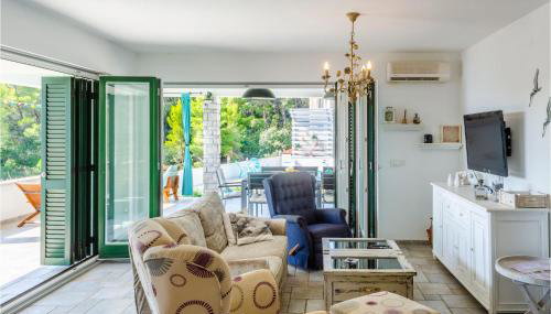 Nice Home In Blato With Kitchen - Foto 4