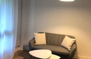 Trés Beau Studio (face bois), 10mn de l'Etoile - Foto 1