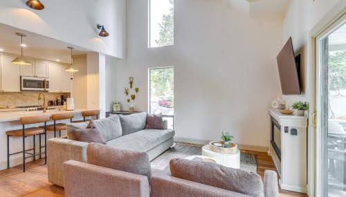 8 Mi to Northstar Slopes Tahoe Gem with Fireplace - Foto 4