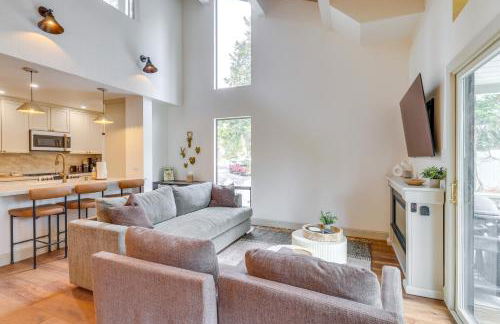 8 Mi to Northstar Slopes Tahoe Gem with Fireplace - Foto 4