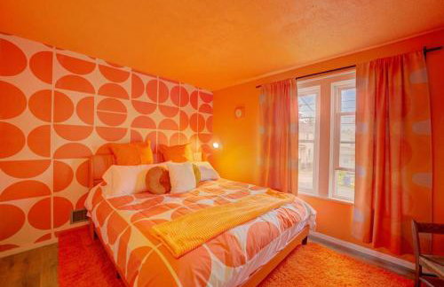 Retro 1970's Rollercoaster House 5 Mins from Cedar Point - Photo 5