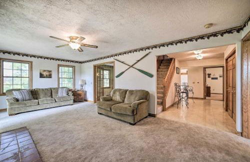 Family Friendly! Long Noble Lake Gem with Game Room - Foto 7