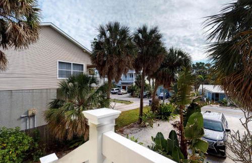 Safari Suite - Photo 22