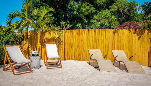 Coastal Farmhouse with mini Golf, Private Beach &Spa - Foto 4