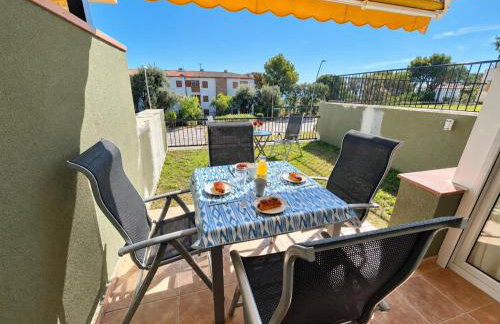 Apartament reformat, Wi Fi, parking, piscina, AC - Foto 14