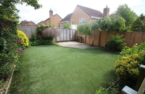 Great Parking and Spacious 3 Bedroom Home Andover - Foto 15