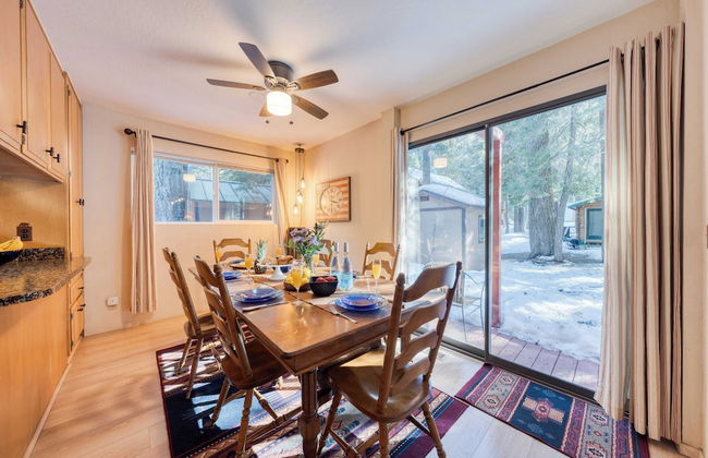 Mountain Cabin w/ Fireplace, Balcony & Easy Ski Access Bear Americana - Foto 4