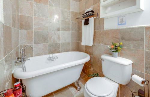 Mission-Ready Retreat 18 Mi to Andrews AFB! - Foto 17