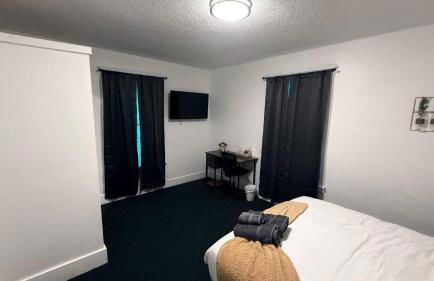 Nona - Cozy 3BR Apt with Parking, Desk & Fast WiFi near Yale, Quinnipiac, SCSU & Hospitals - Foto 21