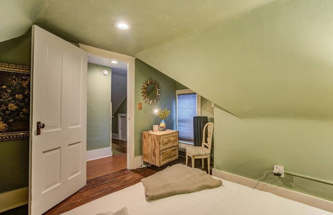 Whimsical Flat Color Unique & Chic Boutique - Foto 9