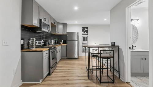 Cozy Unique 1 bed room with Free parking - Foto 4