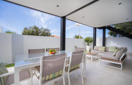 Ocean Vibes with sea view and private heated pool - Foto 6