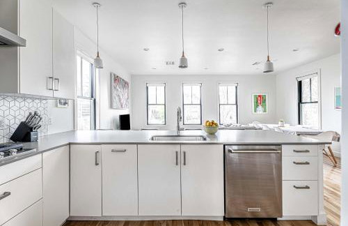 Rooftop Deck 5 Mins to Downtown - Foto 42