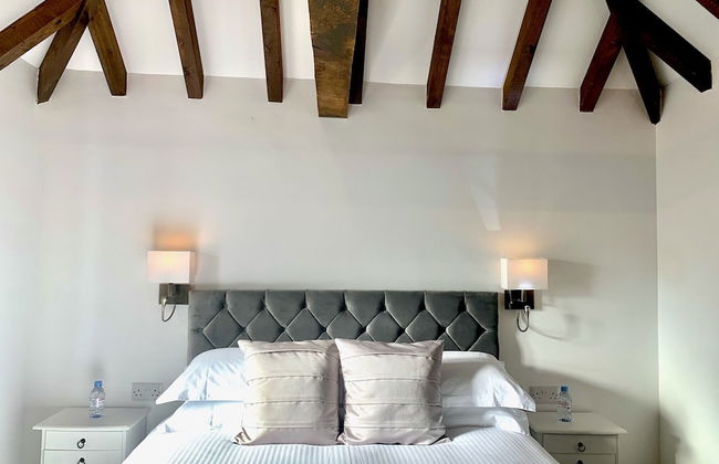 The Estate - 11 Bed - Sleeps 22 - Private Garden - Foto 2