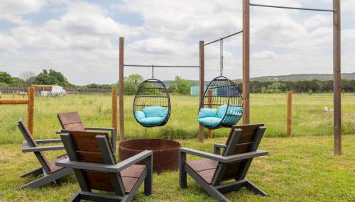 Blanco Lodge at Little Ranches 5 min to Square - Foto 2