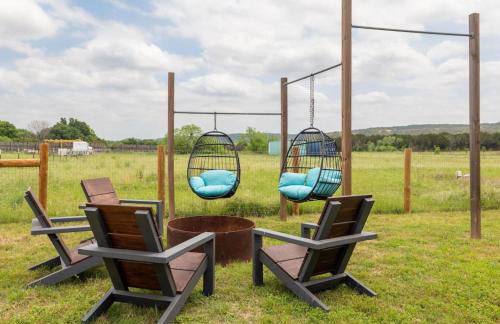 Blanco Lodge at Little Ranches 5 min to Square - Foto 2