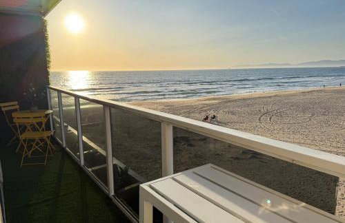 Oceanfront 2 BR w Pool & Parking 234 - Foto 47