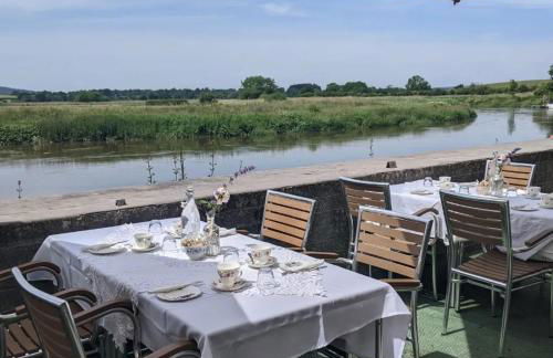 Riverside Holiday Park - Foto 2