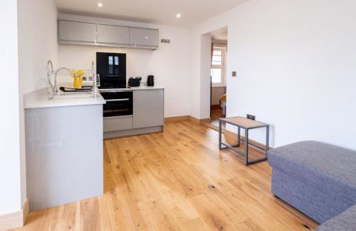 Oak - Three Tuns Apartments, Pettistree, Wickham Market - by Aldeburgh Coastal Cottages - Foto 1