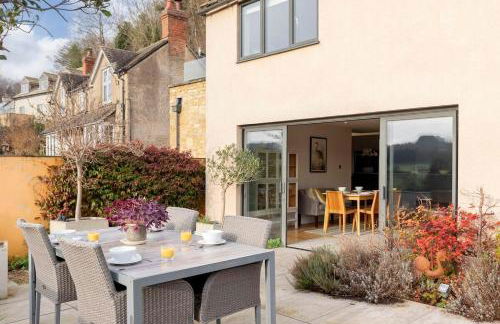 Cotswold Hillside Retreat with Stunning Views - Foto 10