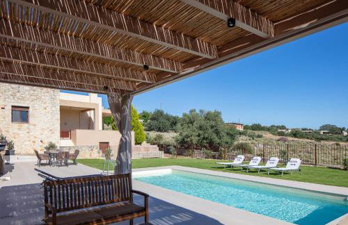 Villa Elides Countryside Retreat with Private Pool - Foto 3