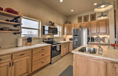 Unique Cortez Family Getaway with Mountain Views! - Foto 11