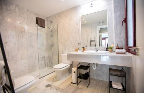 Private pool luxurious villa with mountain views - Foto 8