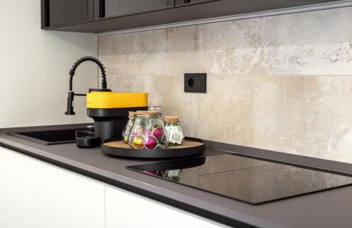 Eclipse #3 - Photo 8