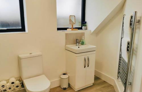 Modern Town Center Apartment - Foto 6