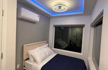 Unique 3-bed Lakefront Container Home - Foto 28