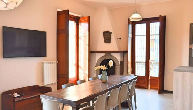 Villa La Timpa - antica e maestosa villa con jacuzzi privata con una meravigliosa vista sull'Etna e sul mare - Foto 2, Habitación