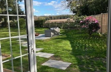 Couples Unique Stay in Bowling Club newly upgraded - Photo 25