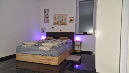 Zentrales City-Apartment mit Garage und Arbeitsplatz geeignet für Business und Familie - Foto 3