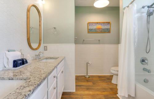 Coastal Home with Yard Less Than 1 Mi to Old Town Bluffton! - Photo 14