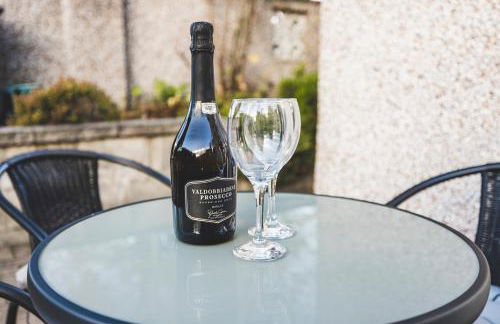 Bright House with Garden & Patio in Market Town - Foto 7