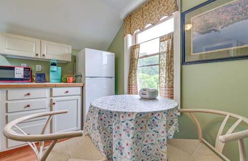 Quaint and Charming Cherry Valley Escape! - Photo 4