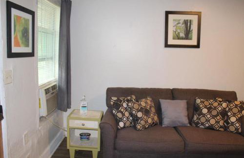 HISTORIC HILL APT2 (Downstairs) - Foto 5