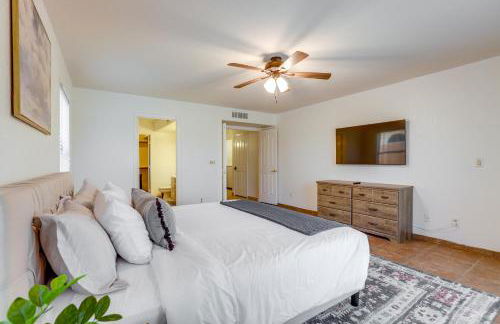 Cookout Ready! Desert Oasis with Pool in Goodyear - Foto 17